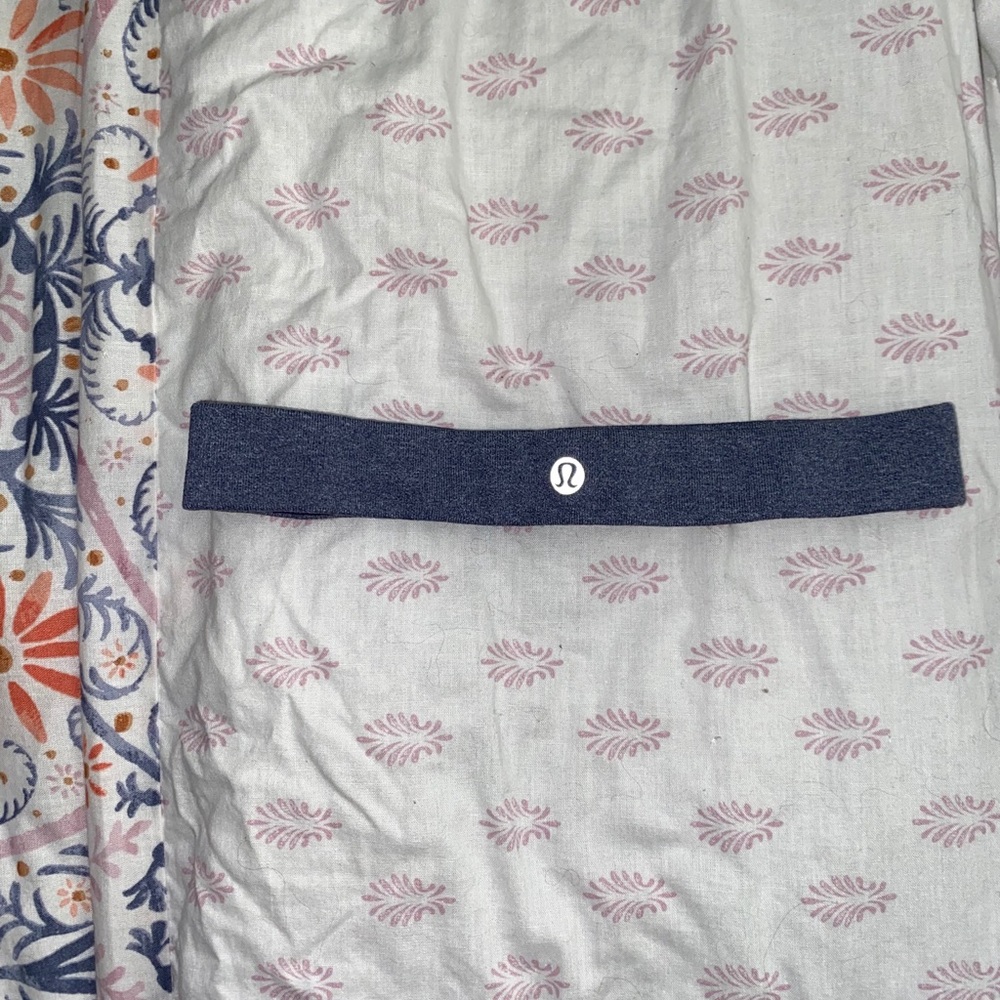 LULULEMON headband
